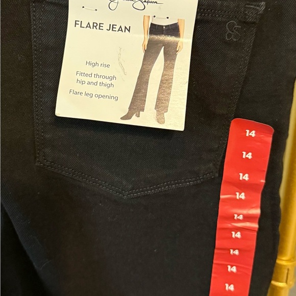 Jessica Simpson Size 14 High-Rise Flare Jeans – Retro Chic with a Flattering Fit - Picture 6 of 7